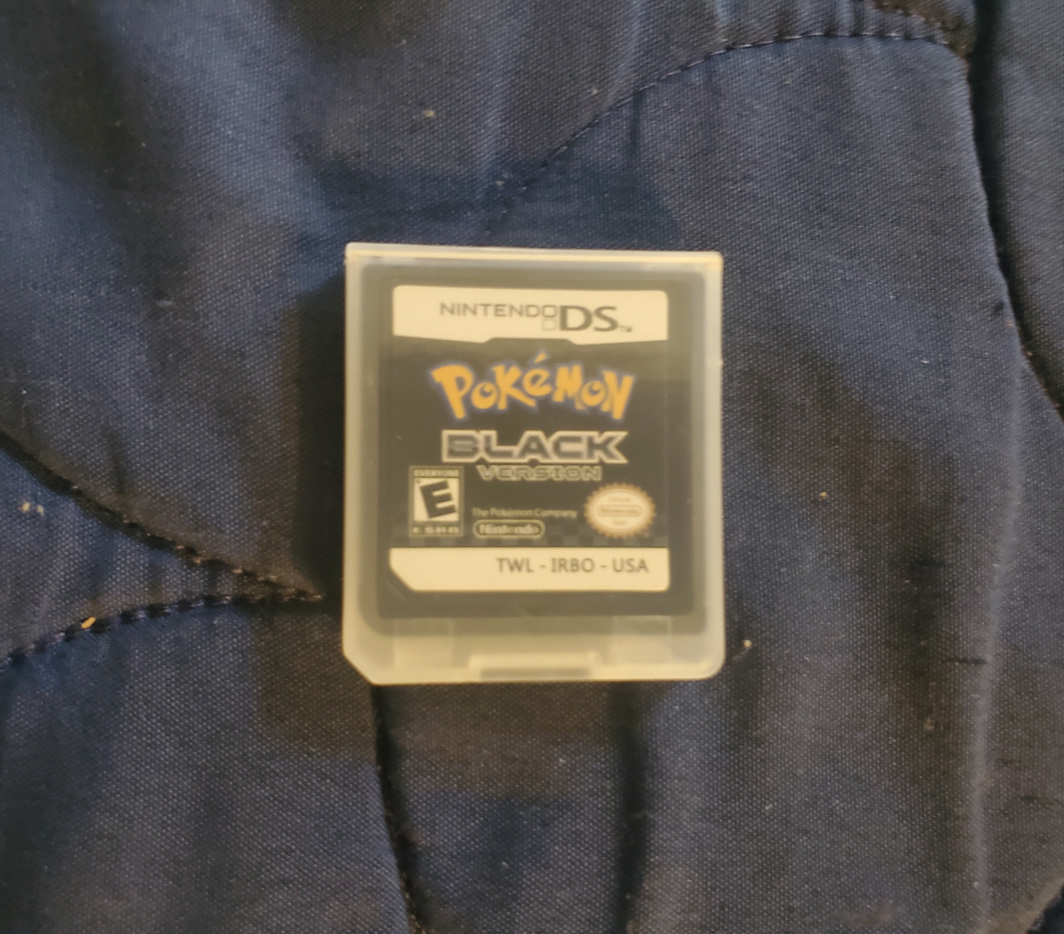 Pokemon Black Version 1 NDS Video Game Cartridge Nintendo DS 2011