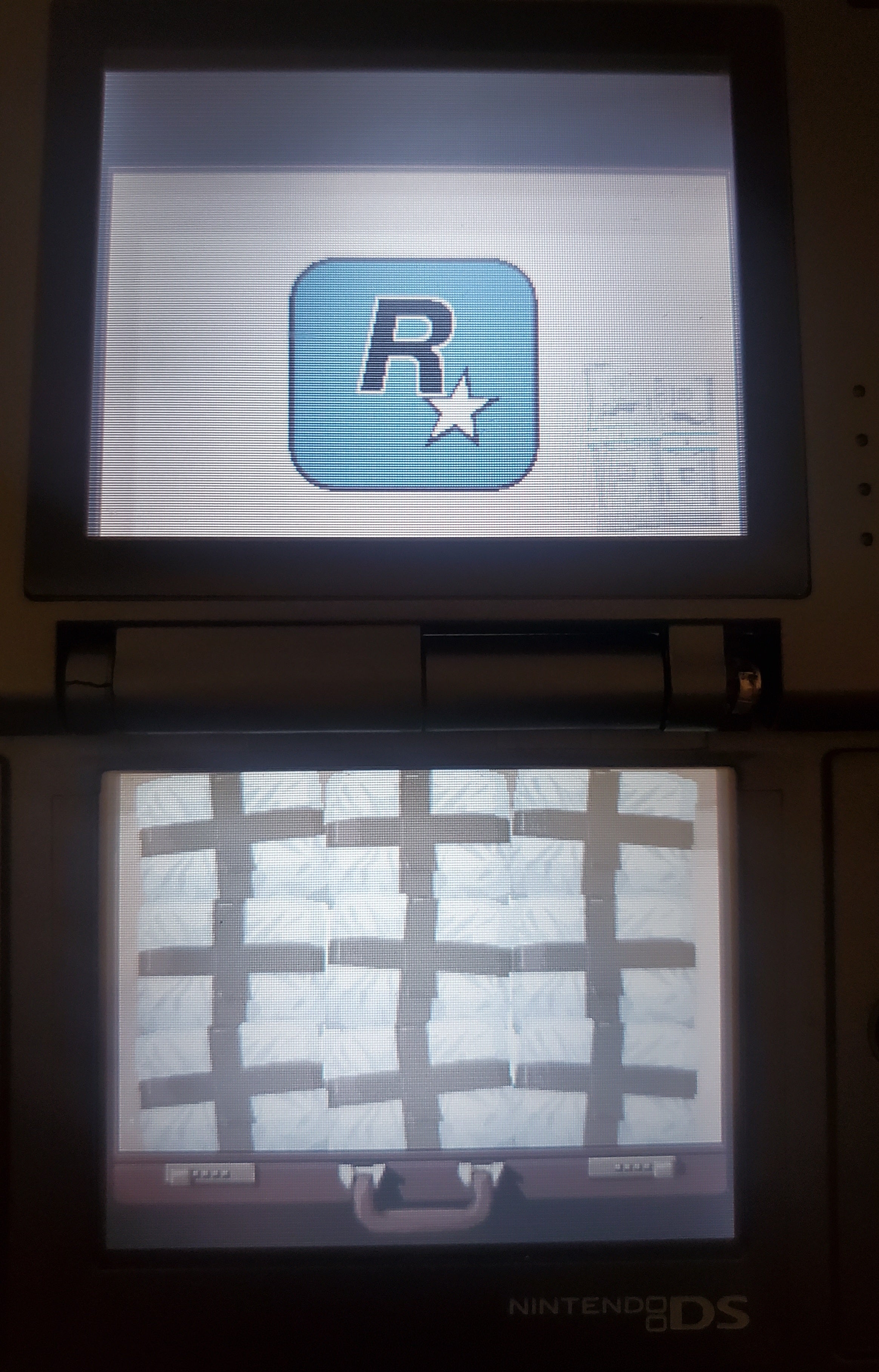 Grand Theft Auto ChinaTown Wars GTA NDS Video Game Nintendo DS 2005