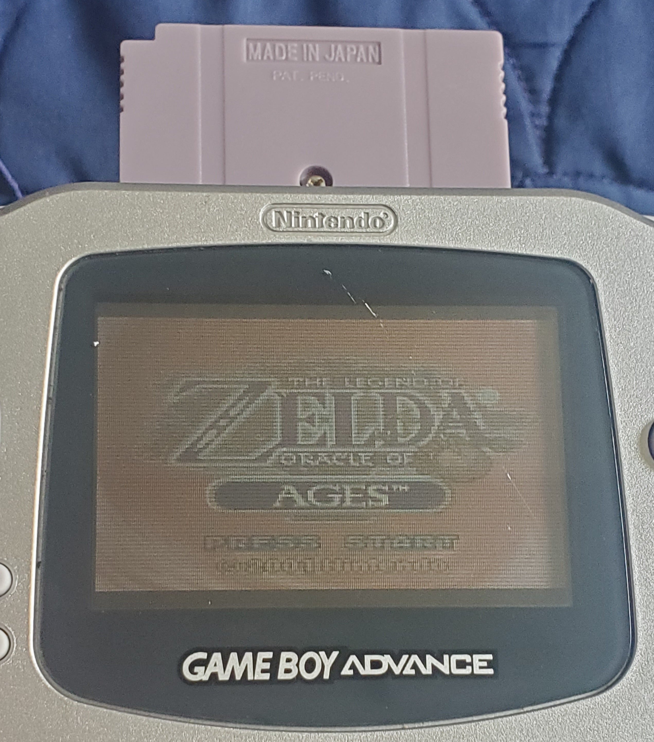 Legend of Zelda Oracle of Ages GBC Video Game Boy Color 2001
