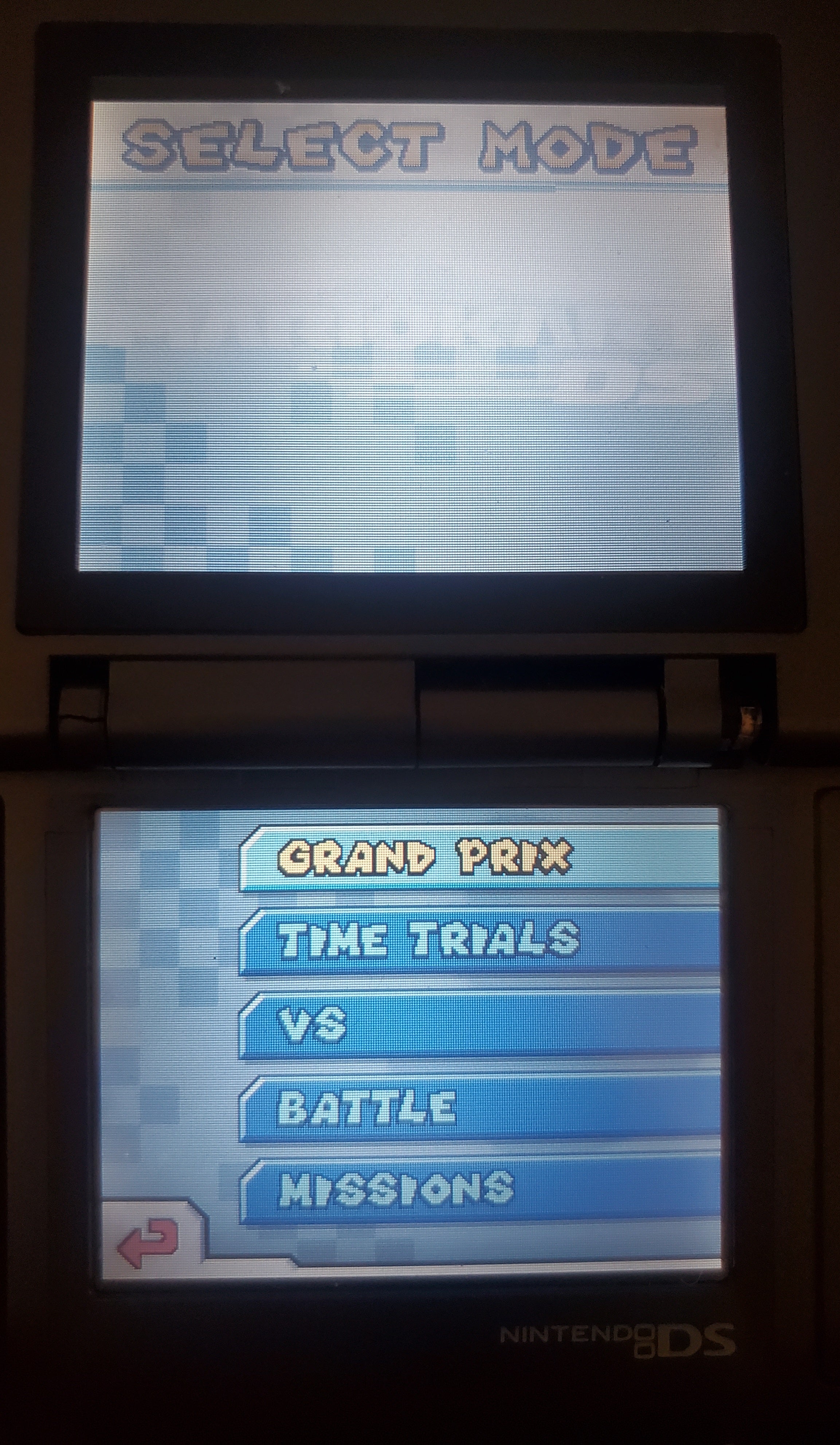 Mario Kart DS NDS Video Game Cartridge Nintendo DS 2005