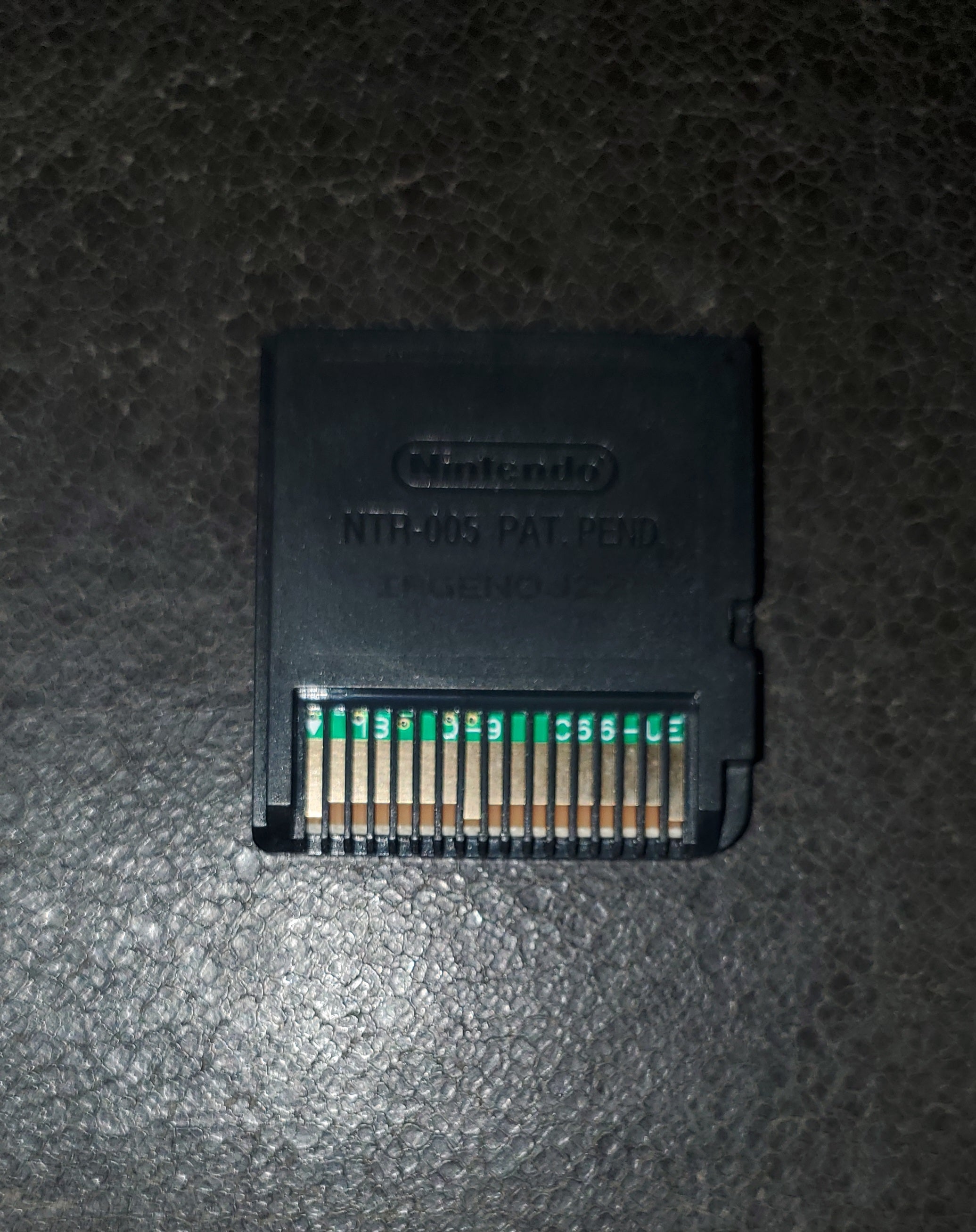 Pokemon Platinum NDS Video Game Cartridge Nintendo DS 2008
